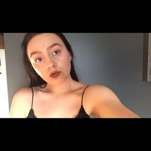 Meet your Posher, Keeley